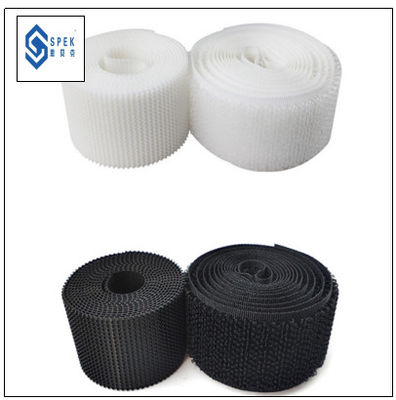 สายสอดคล้องที่ไม่ขีดข่วนแบบ Custom Velcro สายสอดไนลอนที่ไม่ขีดข่วน สายสอดที่ไม่มีแปรง